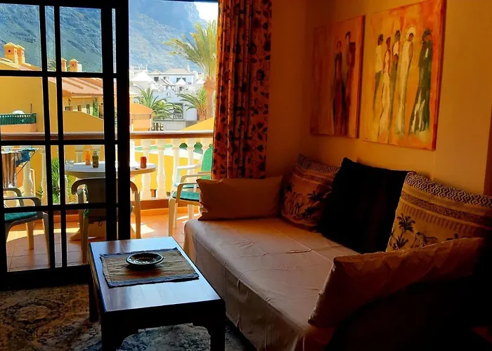 Appartement Lona, El Cieno Mit Pool Direkt Am Meer
